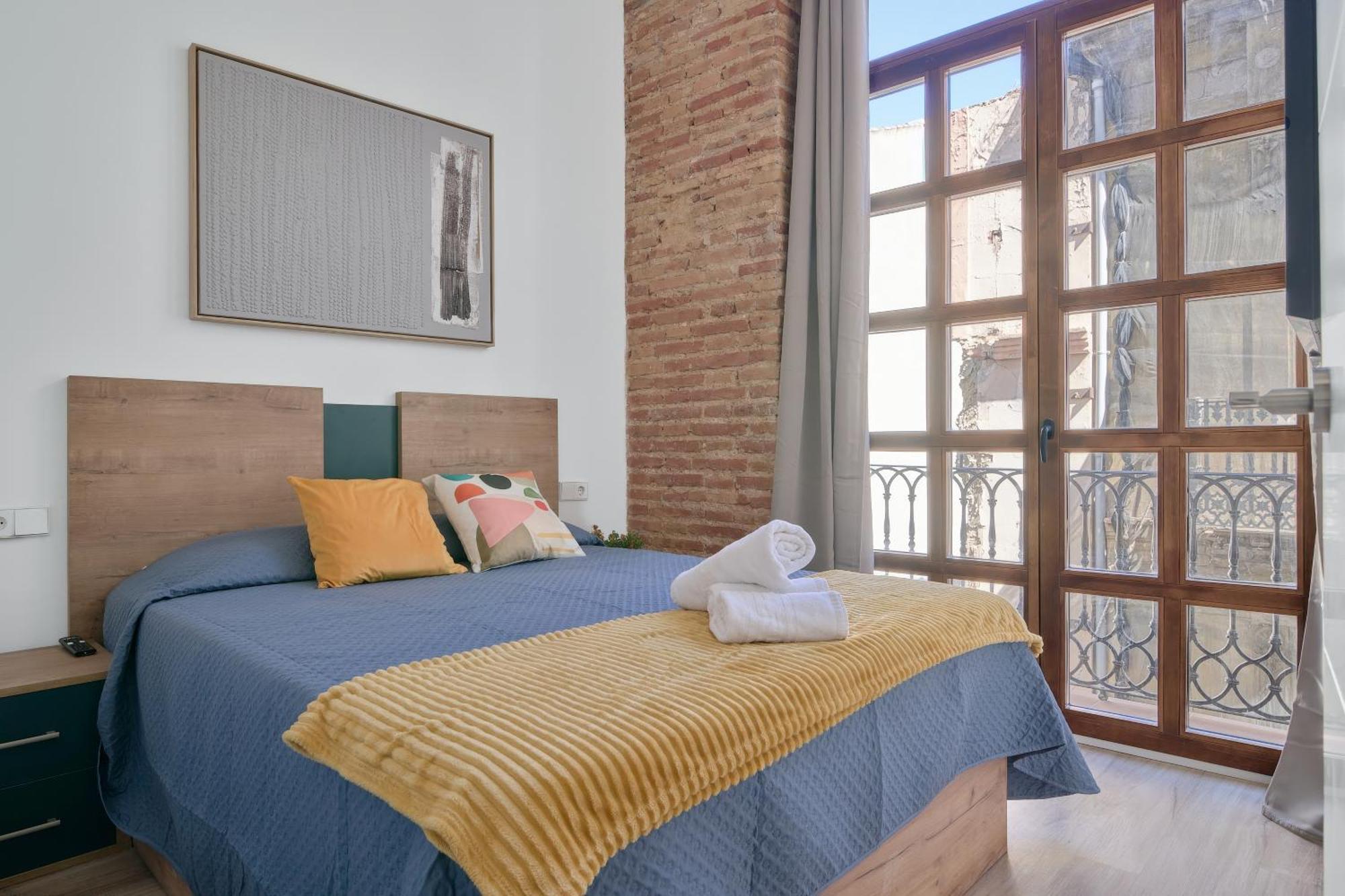Palomar Apartment